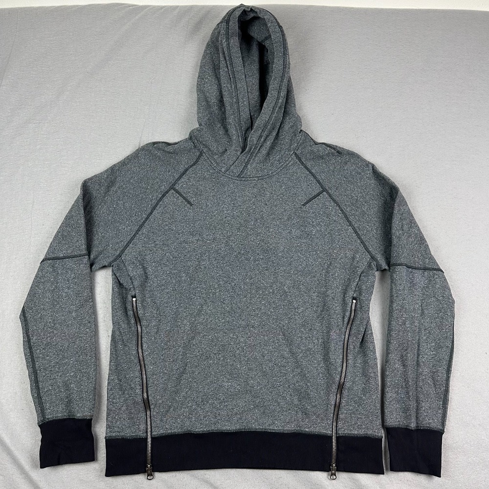 Lululemon Womens Gray Hoodie 8 Om & Roam Zipper On The Side Sweatshirt